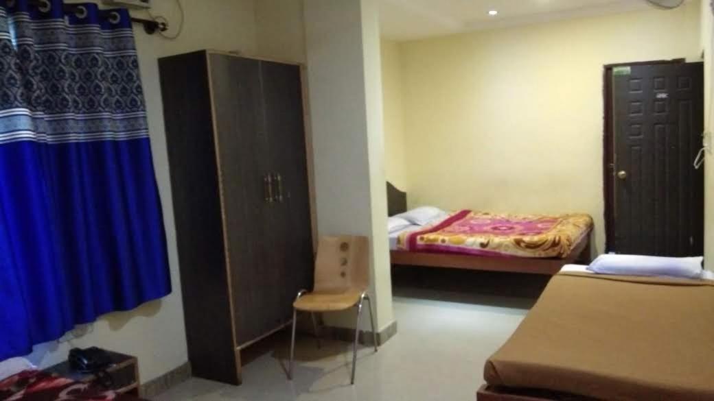 Blue Moon Residency Hotel Mysore Exterior photo