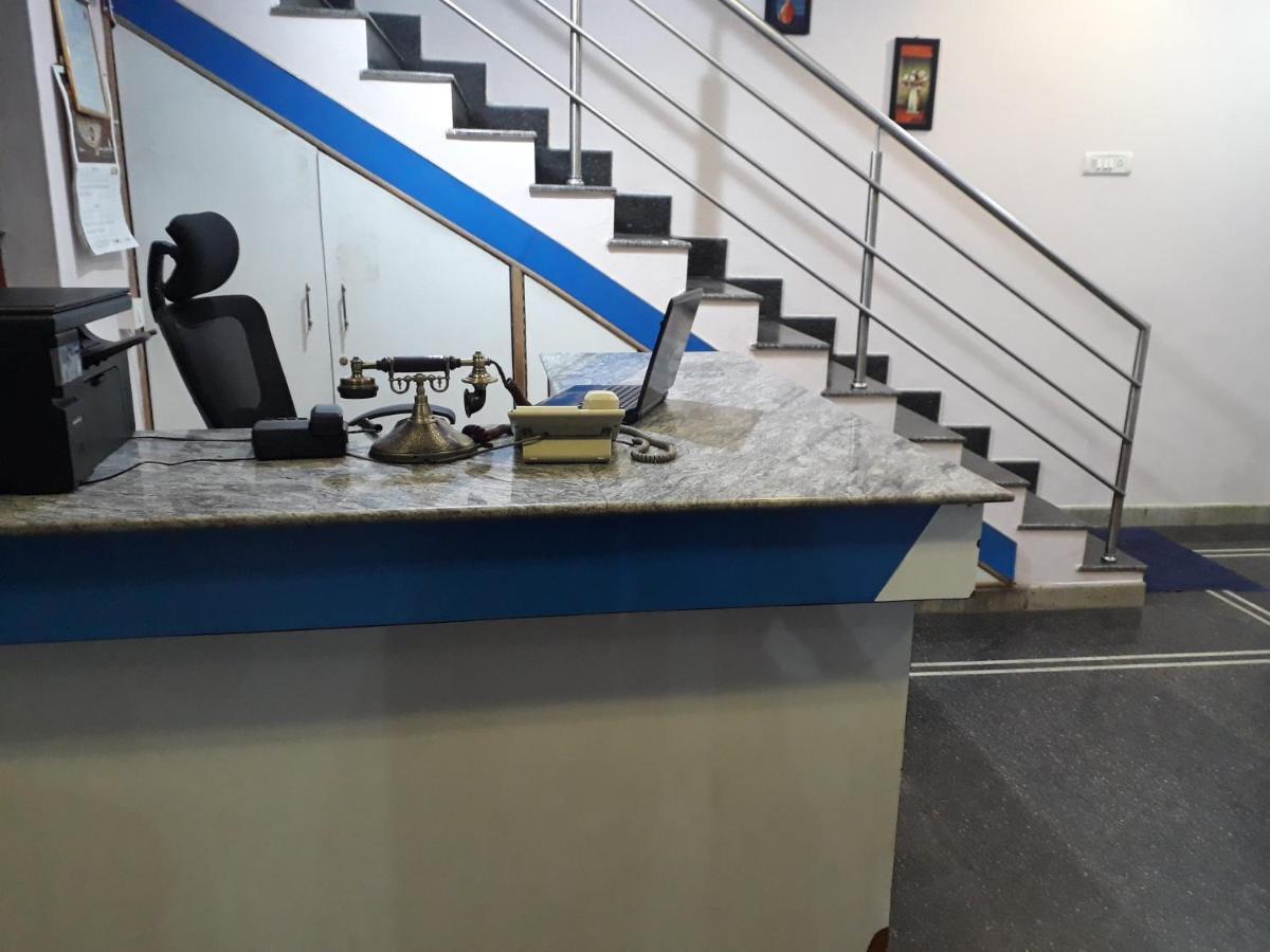Blue Moon Residency Hotel Mysore Exterior photo